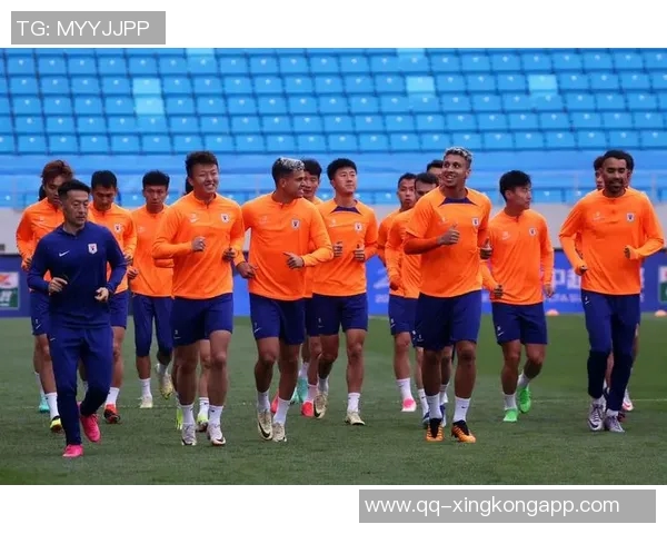 马克西全力以赴为球队胜利而战积极提升防守能力展现多面手风采